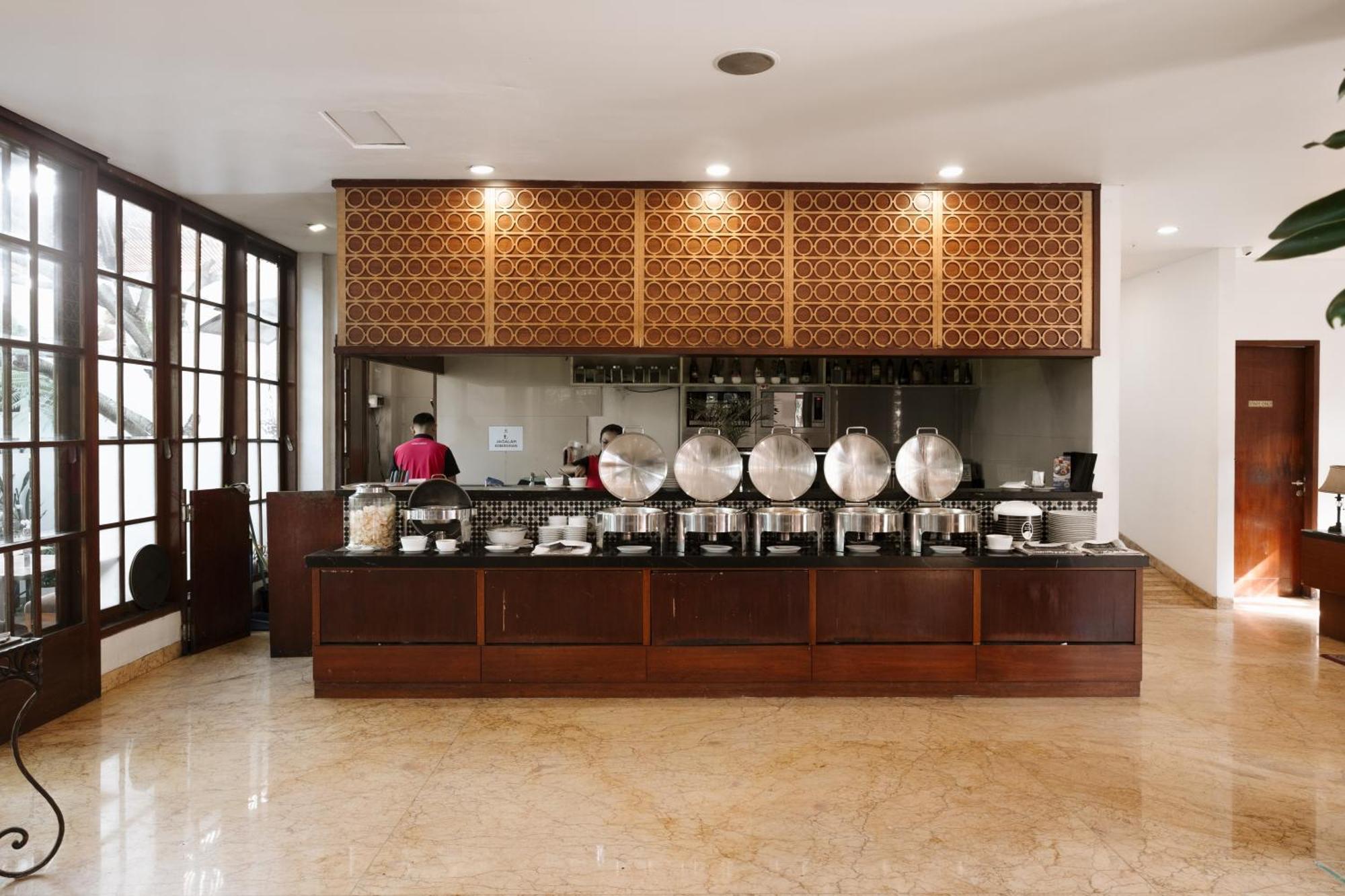House Sangkuriang Hotel Bandung Ngoại thất bức ảnh